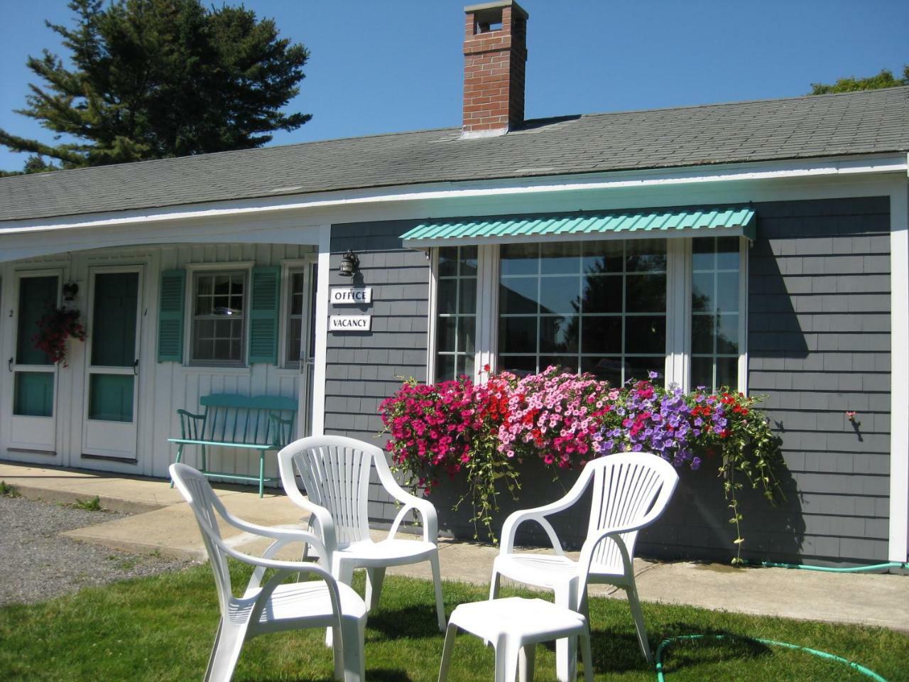 Mid-Town Motel Boothbay Harbor Exteriör bild